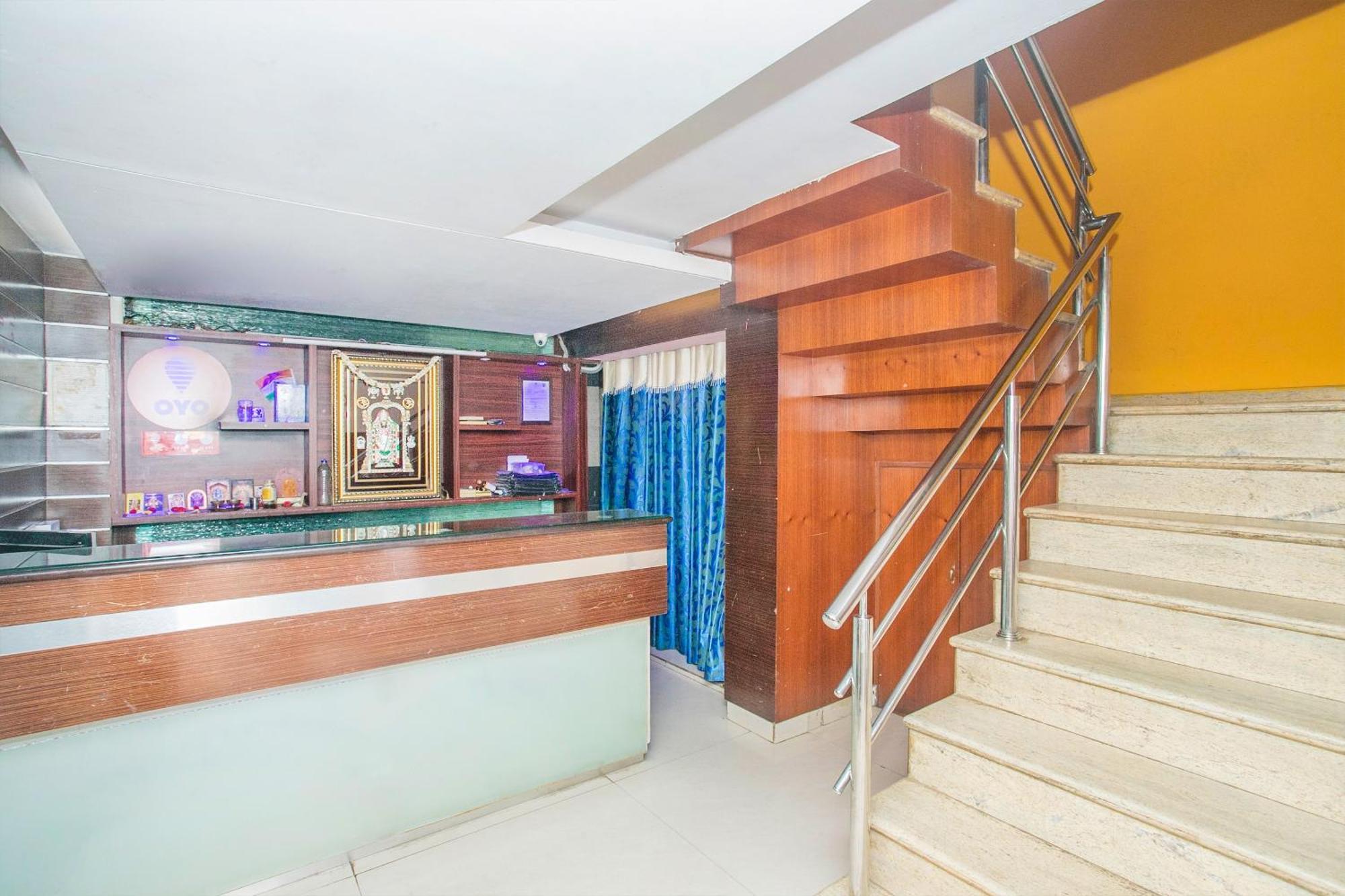 Hotel O Ujwal Residency Bangalore Bagian luar foto