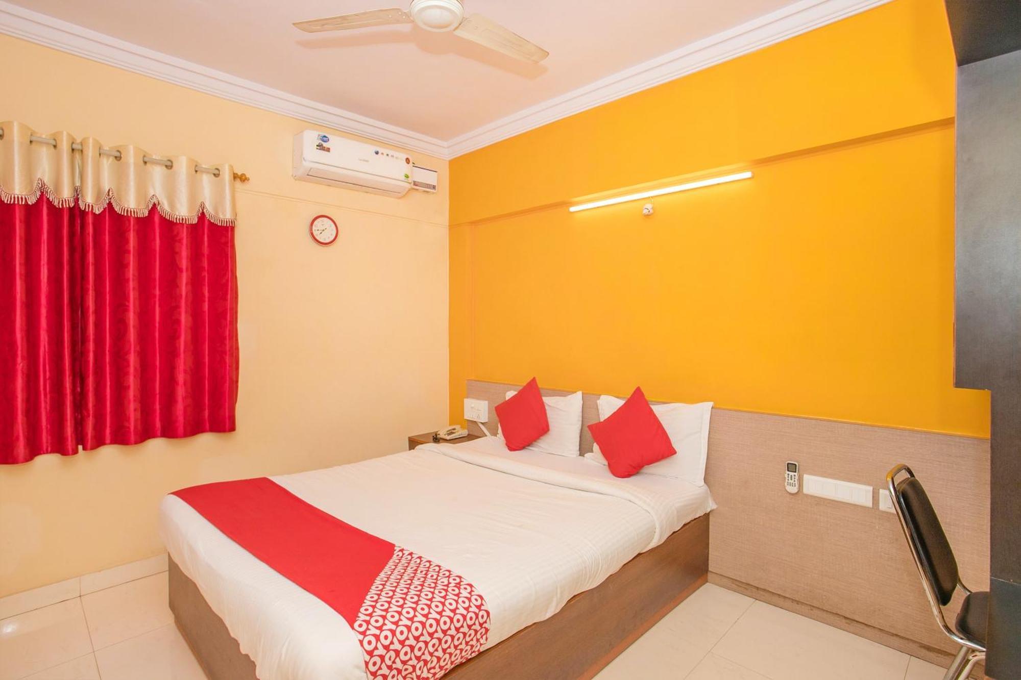 Hotel O Ujwal Residency Bangalore Bagian luar foto