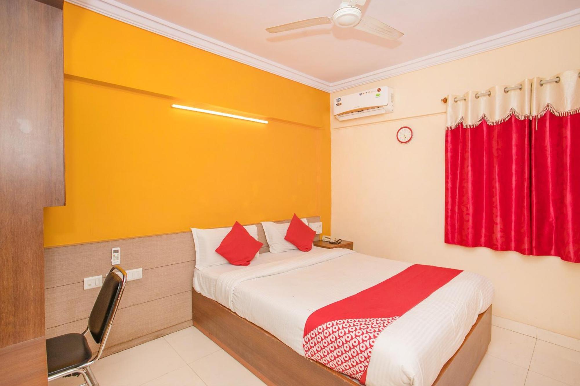 Hotel O Ujwal Residency Bangalore Bagian luar foto