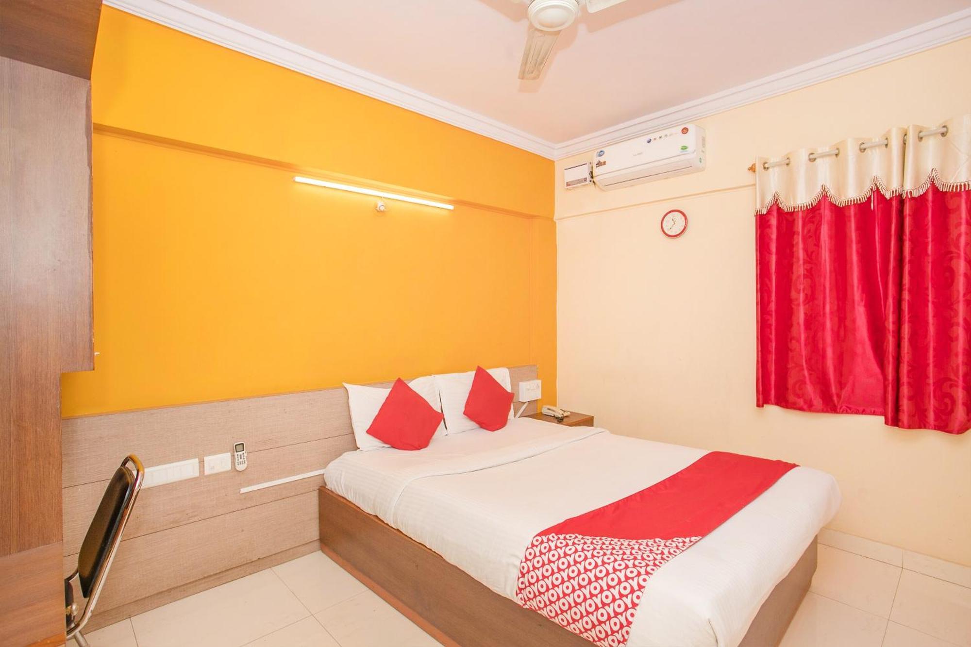 Hotel O Ujwal Residency Bangalore Bagian luar foto