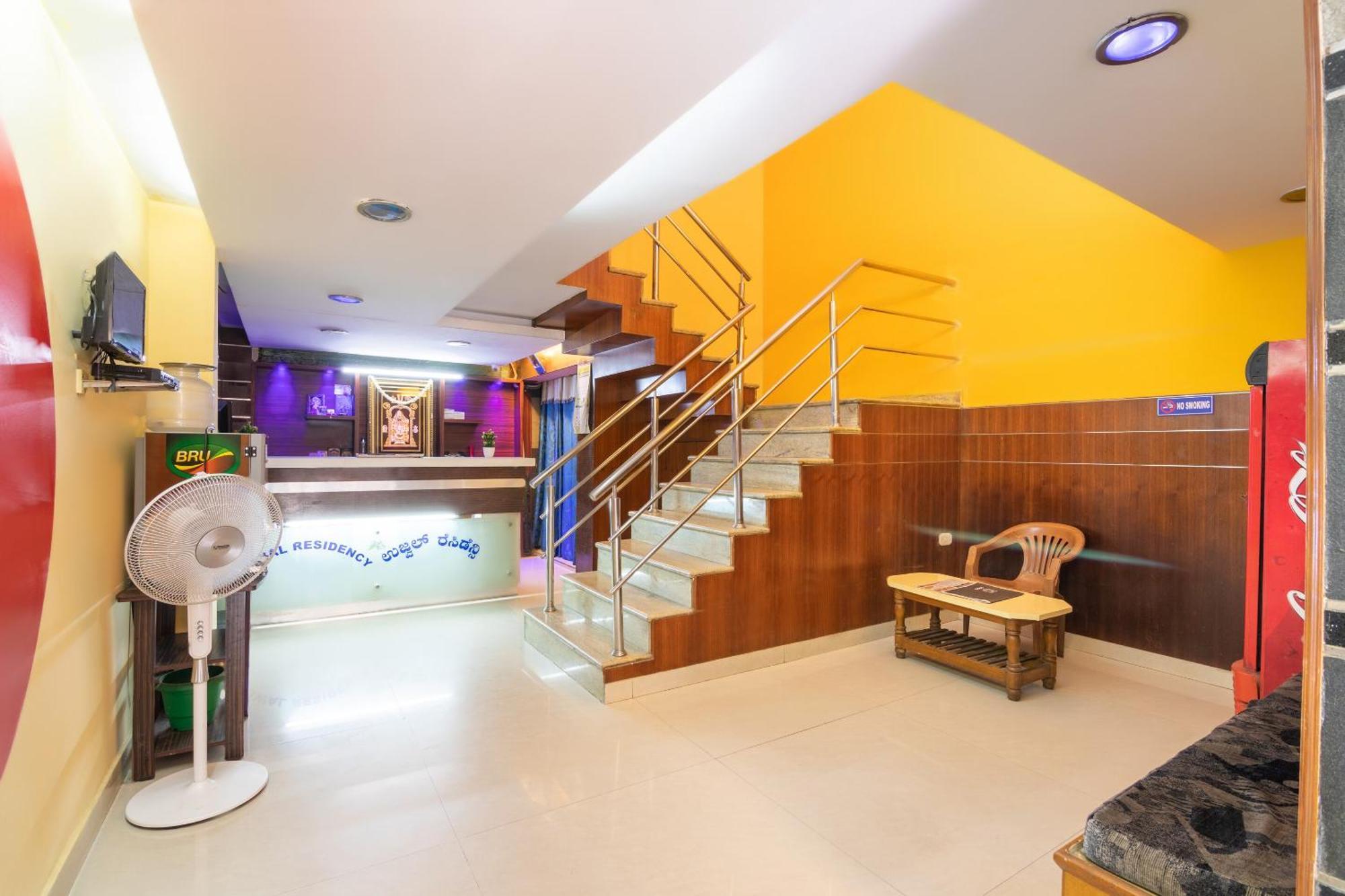 Hotel O Ujwal Residency Bangalore Bagian luar foto