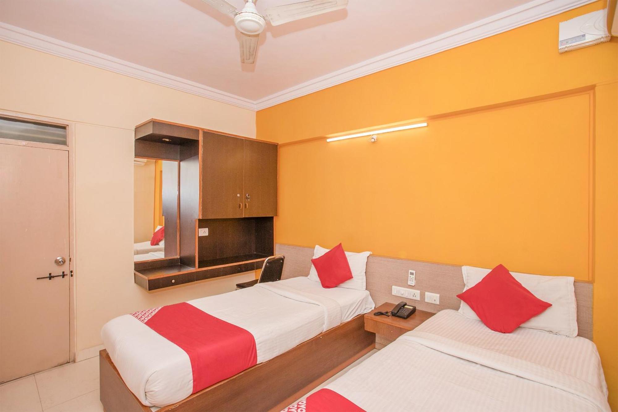 Hotel O Ujwal Residency Bangalore Bagian luar foto